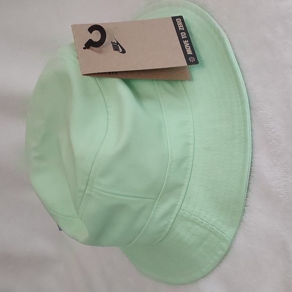 Nike Kids Bucket Hat - Picture 3 of 7